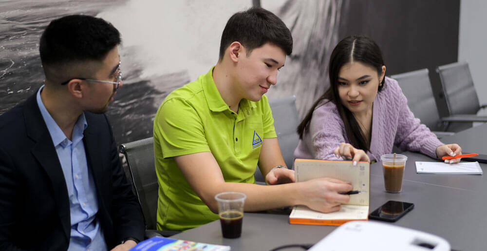 Amendments to Resolution of the Government of the Republic of Kazakhstan №1041: now only one foreign national may serve as a deputy / General Director of an LLP with 100% foreign participation